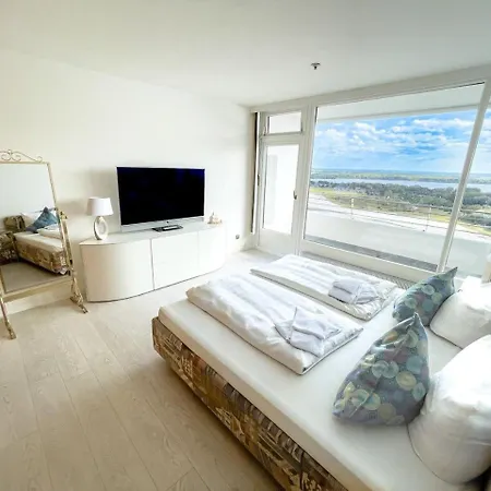 Apartament Trelleborgallee, 142 *